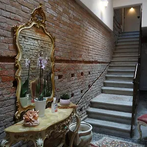 Konukevi Castello, Venedik